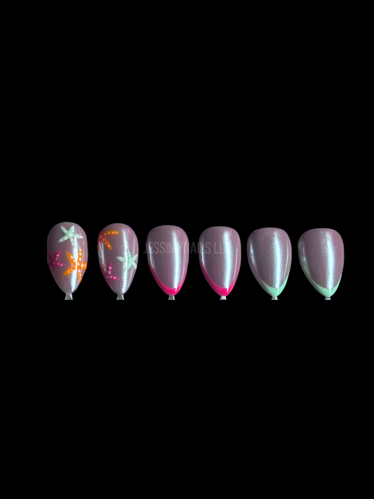 Glazed by the beach Press-On Nails