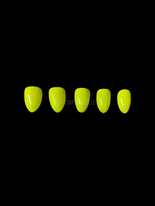 Neon Yellow Press-on Nail kit